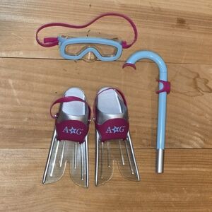 American Girl retired Sand and Surf Beach Set - Snorkel Mask and Fins